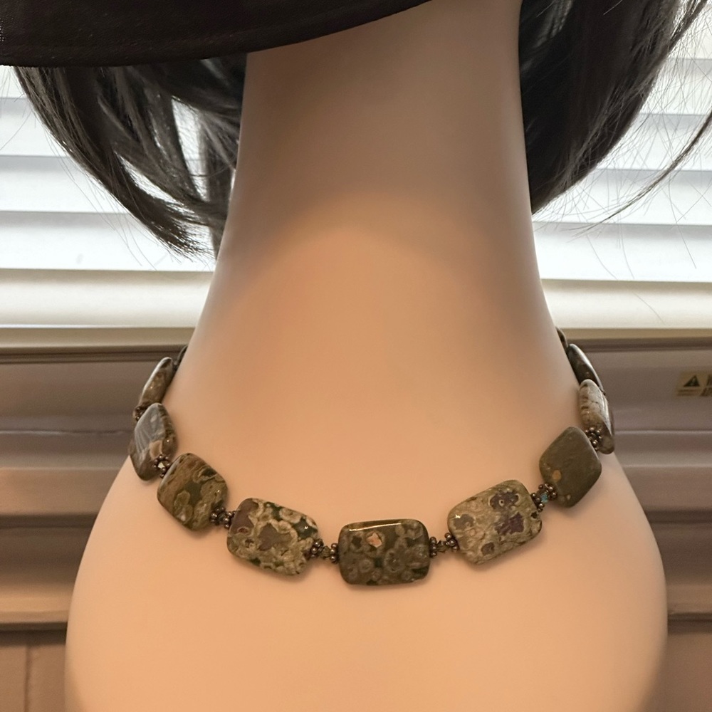 Stone necklace
